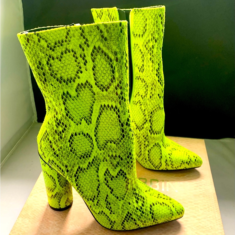 Cape Robbin Women’s Yellow Snake Print Booties